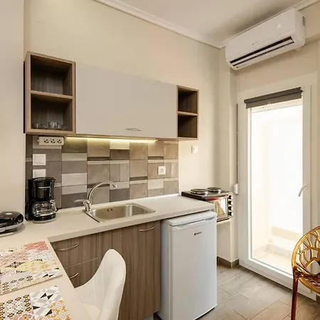 Appartamento Brand New Small Studio Near The City Center *