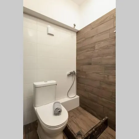 Brand New Small Studio Near The City Center Appartamento *