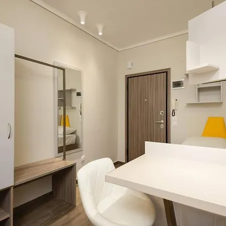 Brand New Small Studio Near The City Center Appartamento Salonicco